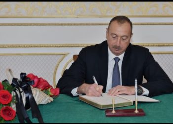 Prezident İlham Əliyev 1 sərəncam, 1 fərman imzaladi