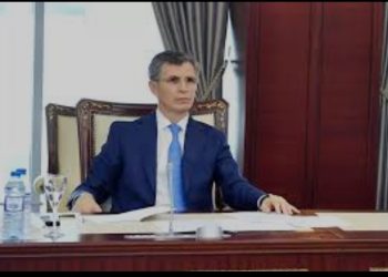 Zahid Oruc: Tikinti şirkətləri vətəndaşları ömürlük kirayəçiyə çeviriblər