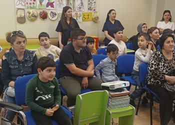 Fiziki məhdudiyyətli uşaqlarla “Beynəlxalq Cizgi Filmləri Günü” qeyd edilib