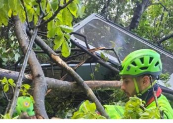 İtaliyada dəhşətli qəza: Kabel avtomobili yerə çırpıldı