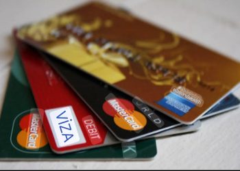 Bank Kartlarindan daha 36 min manat oğurlandı