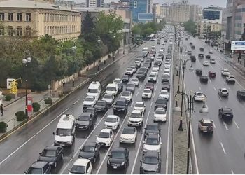 Paytaxtin bu yolları tixaclidir-Siyahi -Fotolar