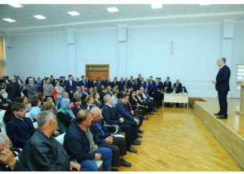 Eldar Əzizovun Binəqədi rayonu  Biləcəri qəsəbəsinin sakinləri ilə görüşü keçirilib