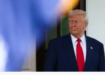 Tramp Körfəz ölkələrindən 3 trilyon dollardan çox investisiya və silah sövdələşməsi ilə qayıdır