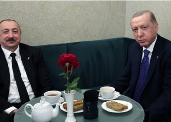 Prezident İlham Əliyev Prezident Ərdoğanla çay süfrəsində