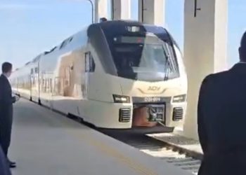 Hikmət Hacıyev Bakı-Ağdam qatarı ilə bağlı paylaşım edib – Video