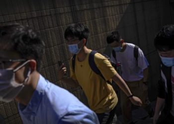 Çində COVID-19 artır