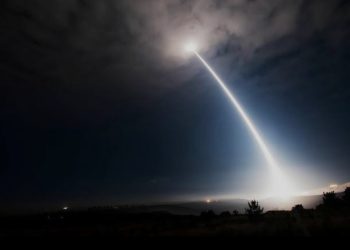 Çin “Qızıl Qübbə” raketdən müdafiə sisteminin effektivliyinə xələl gətirə biləcək yeni material hazırlayıblar