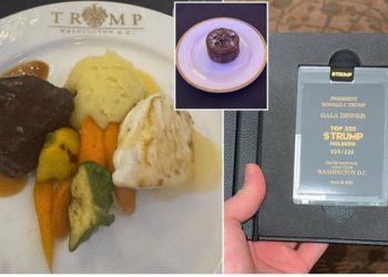 Trampın onlar üçün təşkil etdiyi 1,7 milyon dollar özəl şam yeməyindən narazı qalıblar