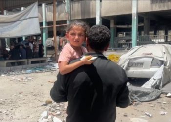  İsrailin hücumundan sağ çıxan 5 yaşlı Verd yaşadığı dəhşəti danışıb