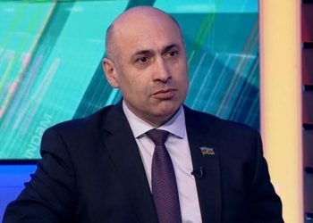 Deputat Azər Badamov Moskva aeroportunda saxlanıldı, deport edilir