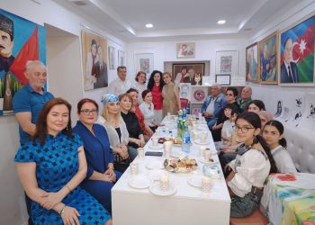 “Başlanğıc nöqtəsi” adlı ilk fərdi yaradıcılıq sərgisi təşkil olunub – FOTO