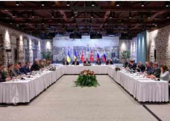 Gözlər Rusiya-Ukrayna savaşında İstanbul görüşünə çevrilir