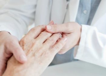 Parkinson xəstəliyini aşkar edən qələm istehsal edilib