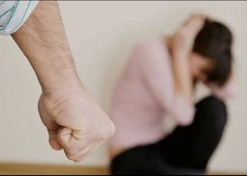 Bakıda dəhşətli qətl: Ata qızını döyə -döyə öldürdü