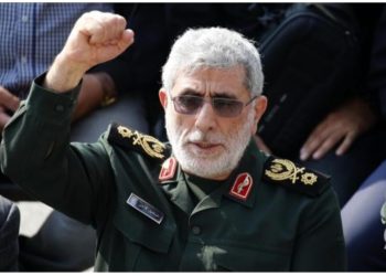 İsrailin hücumunda öldürüldüyü iddia edilən iranlı general Tehranda etiraz aksiyalarına qatılıb