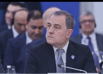 Ceyhun Bayramov Gürcüstana rəsmi səfərə getdi