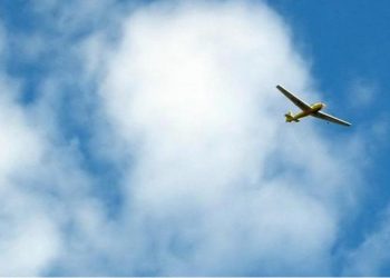 İtaliyada ultra yüngül təyyarənin magistral yolda qəzaya uğraması nəticəsində iki nəfər ölüb