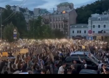 Ukraynada etiraz aksiyası – VİDEO