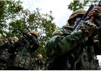 Tailand-Kamboca sərhədində toqquşmalar davam edir: 100 min dinc sakin təxliyə edilib