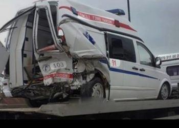 Hacıqabulda Təcili yardım maşını qəzaya düşdü: Ölən və yaralananlar var