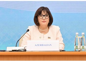 Sahibə Qafarova Türkmənistanda forumda iştirak edib-FOTOLAR