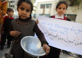 BMT məruzəçisi: Heç kim təəccüblənməməlidir, İsrail Qəzzanı aclığa məhkum edib