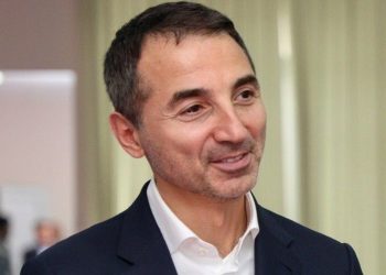 Məhkəmə Adnan Əhmədzadə barəsində həbs qərarı verdi