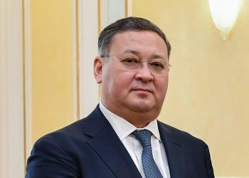 TƏCİLİ: Qazaxıstanın xarici işlər naziri SAXLANILDI – FOTO