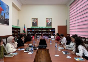 Respublika Gənclər Kitabxanasında Cəfər Cabbarlının “Sevil” və “Almaz” əsərlərinin müzakirəsi təşkil edilib -Fotolar