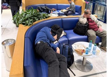 Azərbaycanli tələbələr Moldovada saxlanildi -Fotolar