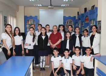 Xaqani Şirvaninin zəngin irsi uşaqlara təqdim edilib-Fotolar
