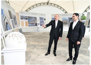 Prezidentlər Şuşa məscidində tikinti işləri ilə tanış oldular – Fotolar