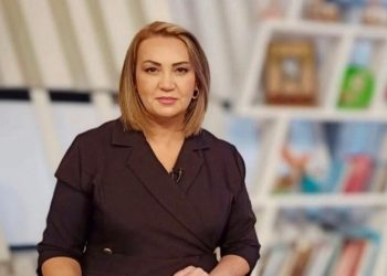 Rəssamlıqda fərqli üslub: Nitkoqrafiya ilə seçilən sənətkar nələrdən danışdı – FOTO