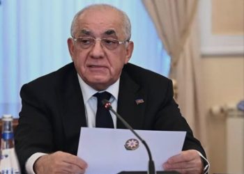 Baş nazir Əli Əsədov qərar imzalayıb