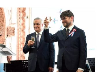 Fransanın İrəvandakı səfirliyində ki tədbirdə kütləvi zəhərlənmə baş verib