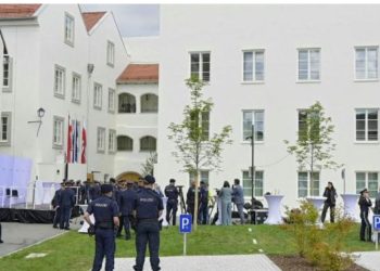 Avstriya neonasistlərin səfərlərinin qarşısını almaq üçün Hitlerin doğulduğu yeri polis bölməsinə çevirir