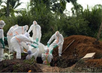 ÜST:”Ebola Epidemiyasında ölənlərin sayı 2 mini keçib Virus aylar ərzində müşahidə edilmədən yayılıb”