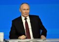 Rusiya prezidenti Putin ilk dəfə Kuril adalarına səfər edib