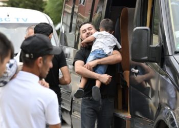 Şuşanın Kiçik Qaladərəsi, Xocavəndin Quzeyxırman və Güneyxırman kəndlərinə köç karvanları yola salınıb