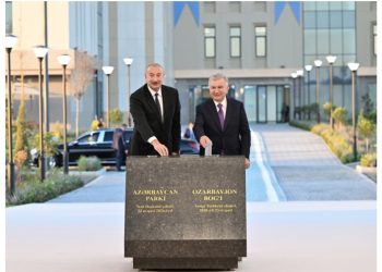 Prezidentlər “Azərbaycan” parkının təməlini qoydu – Fotolar