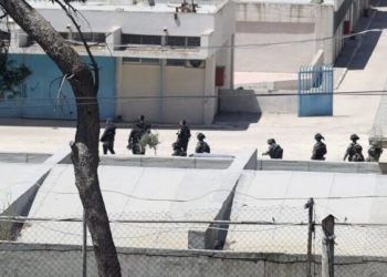 İsrail işğal altındakı UNRWA Kalendiya Təlim Mərkəzindəki qüvvələrini gücləndirib