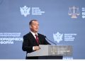 Medvedev:”Zelenskinin təyyarələri hədələməsindən sonra Aİ siyasətçiləri ilə qatarları geri çağırıb”