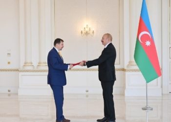 Prezident İlham Əliyev Dmitri Şlapaçenkonu qəbul edib-Fotolar