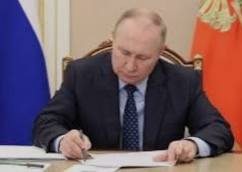 Vladimir Putin Qroznı dəmir yolu vağzalına Axmat-Xadji Kadırovun adını verib