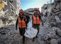 Qəzzada mülki müdafiə qrupları dağıntılar altından 17 yeni cəsədi çıxarıb