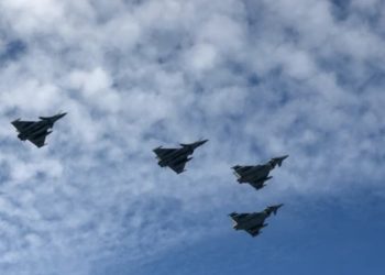 Polşa Rusiyanın Ukraynadakı fəaliyyəti fonunda təyyarələri havaya qaldirib