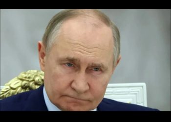 Putin suverenlik və investisiya ilə bağlı təcili açıqlama verib