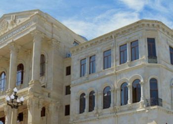 Almaniya Elmir Nuriyevi Azərbaycana təhvil verir